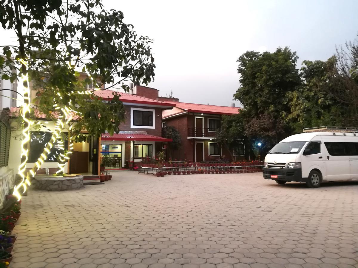 Nepal Cottage Resort Катманду Екстер'єр фото