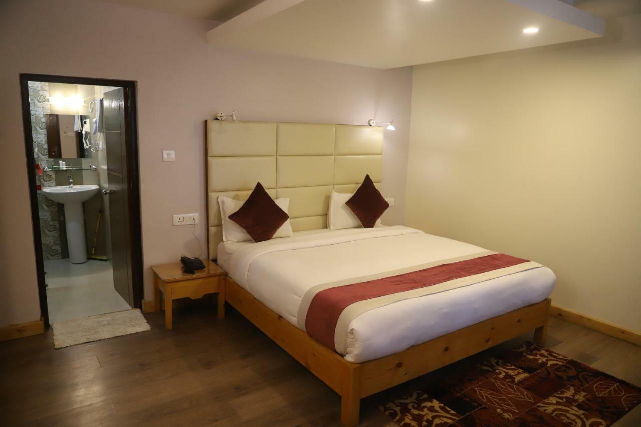 Nepal Cottage Resort Катманду Екстер'єр фото