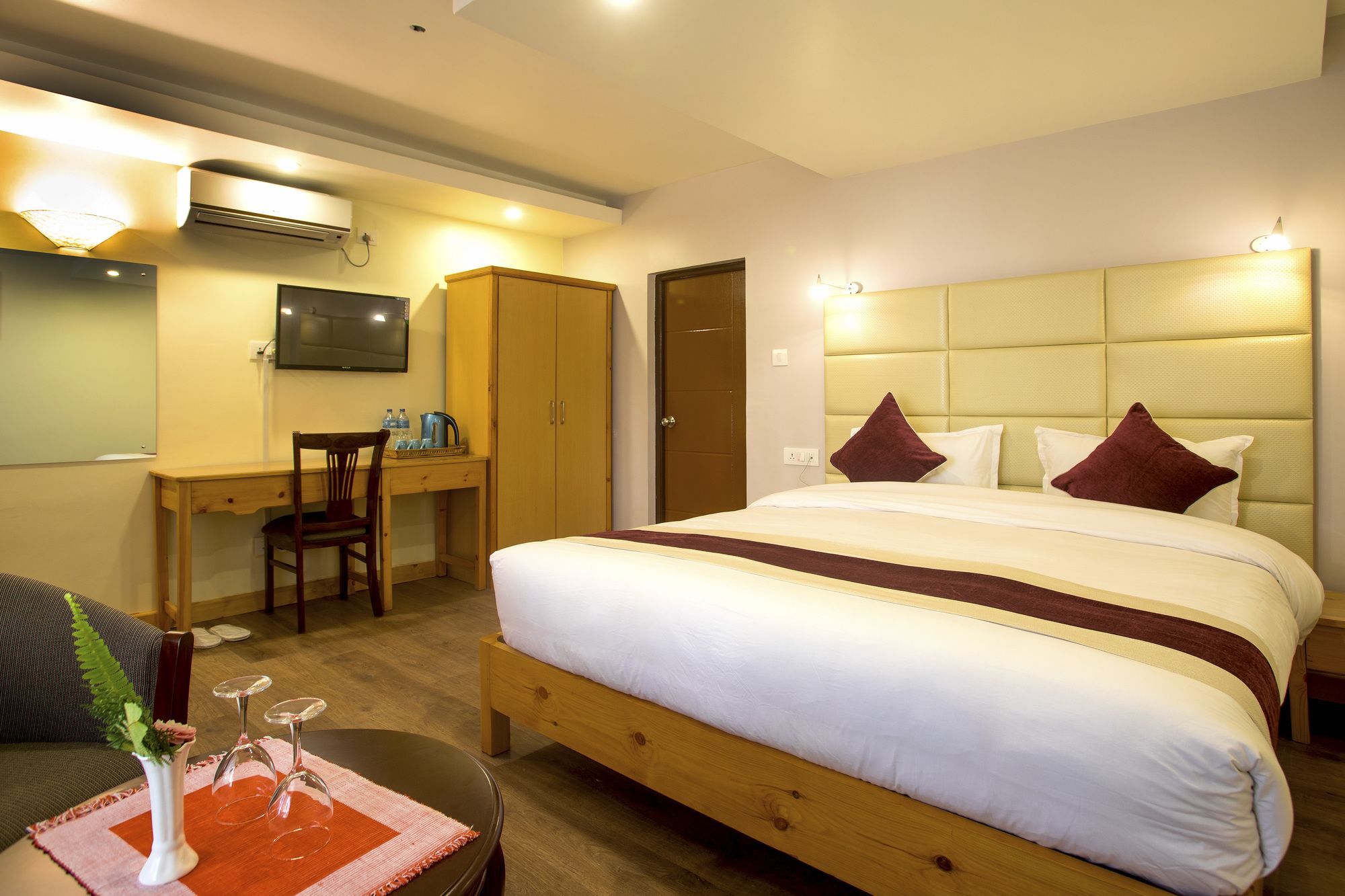 Nepal Cottage Resort Катманду Екстер'єр фото